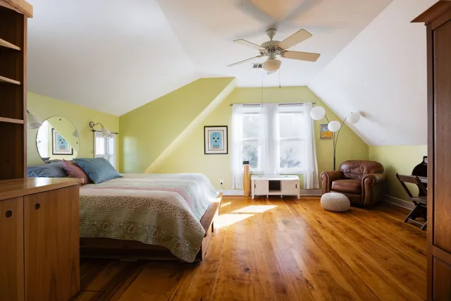 $4,500 | 2102 Travis Heights Boulevard, Austin, TX 78704