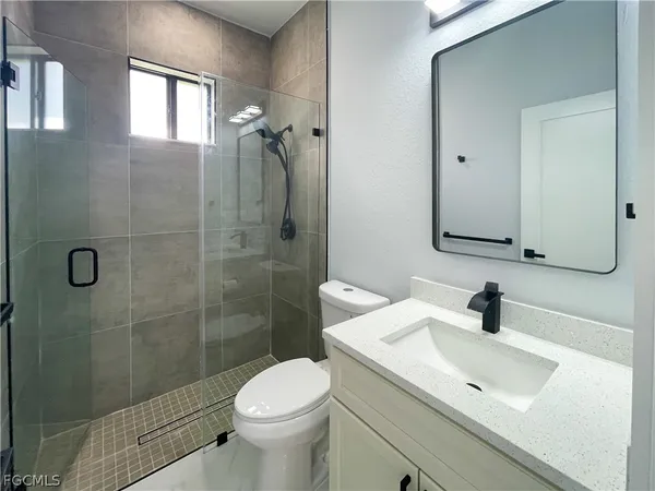 $2,300 | 517 Johns Avenue, Lehigh Acres, FL 33972