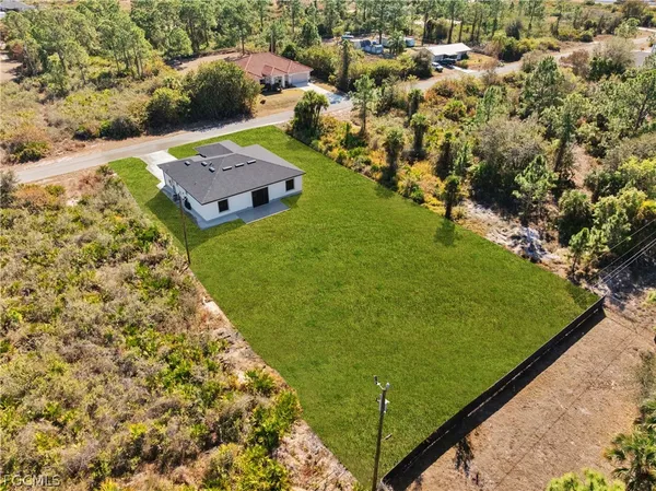 $2,300 | 517 Johns Avenue, Lehigh Acres, FL 33972