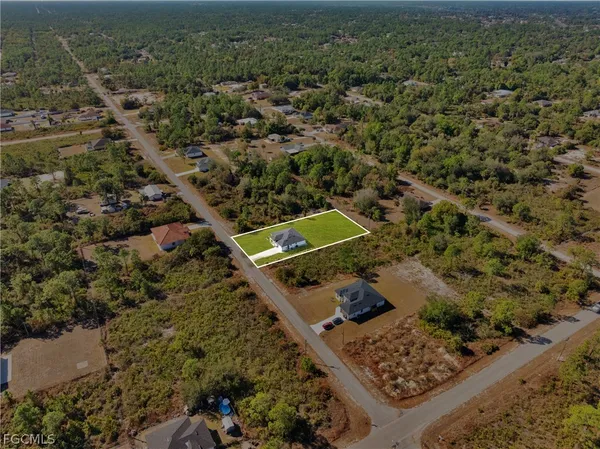 $2,300 | 517 Johns Avenue, Lehigh Acres, FL 33972