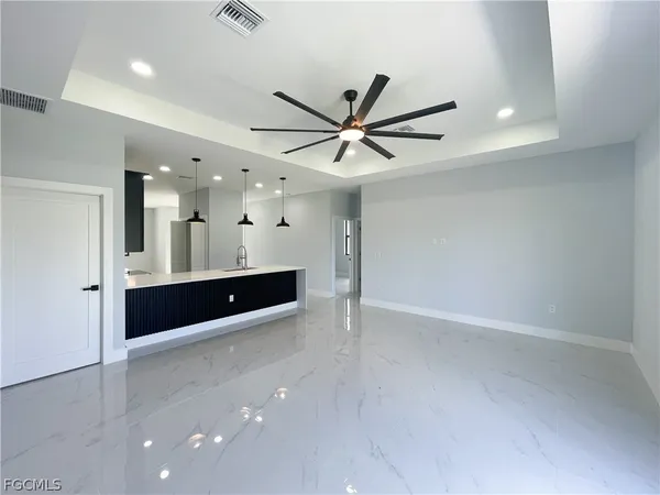 $2,300 | 517 Johns Avenue, Lehigh Acres, FL 33972