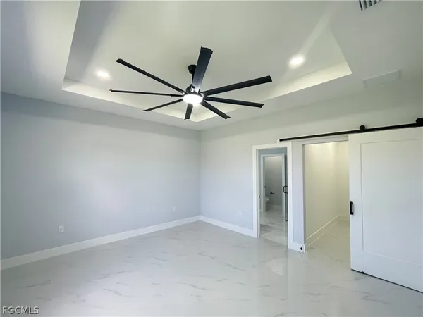 $2,300 | 517 Johns Avenue, Lehigh Acres, FL 33972