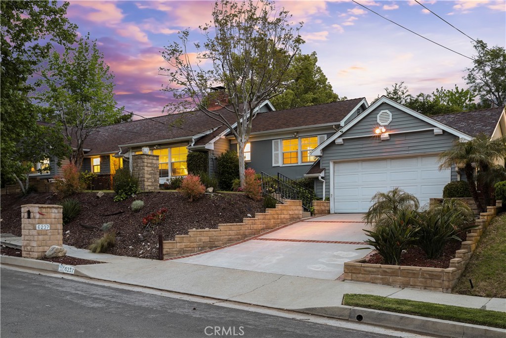6237 Hamilton Lane La Crescenta, CA 91214 - Photo 2 of 45 a front view of a house with garden