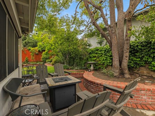 6237 Hamilton Lane La Crescenta, CA 91214 - Photo 33 of 45 a view of a backyard with furniture