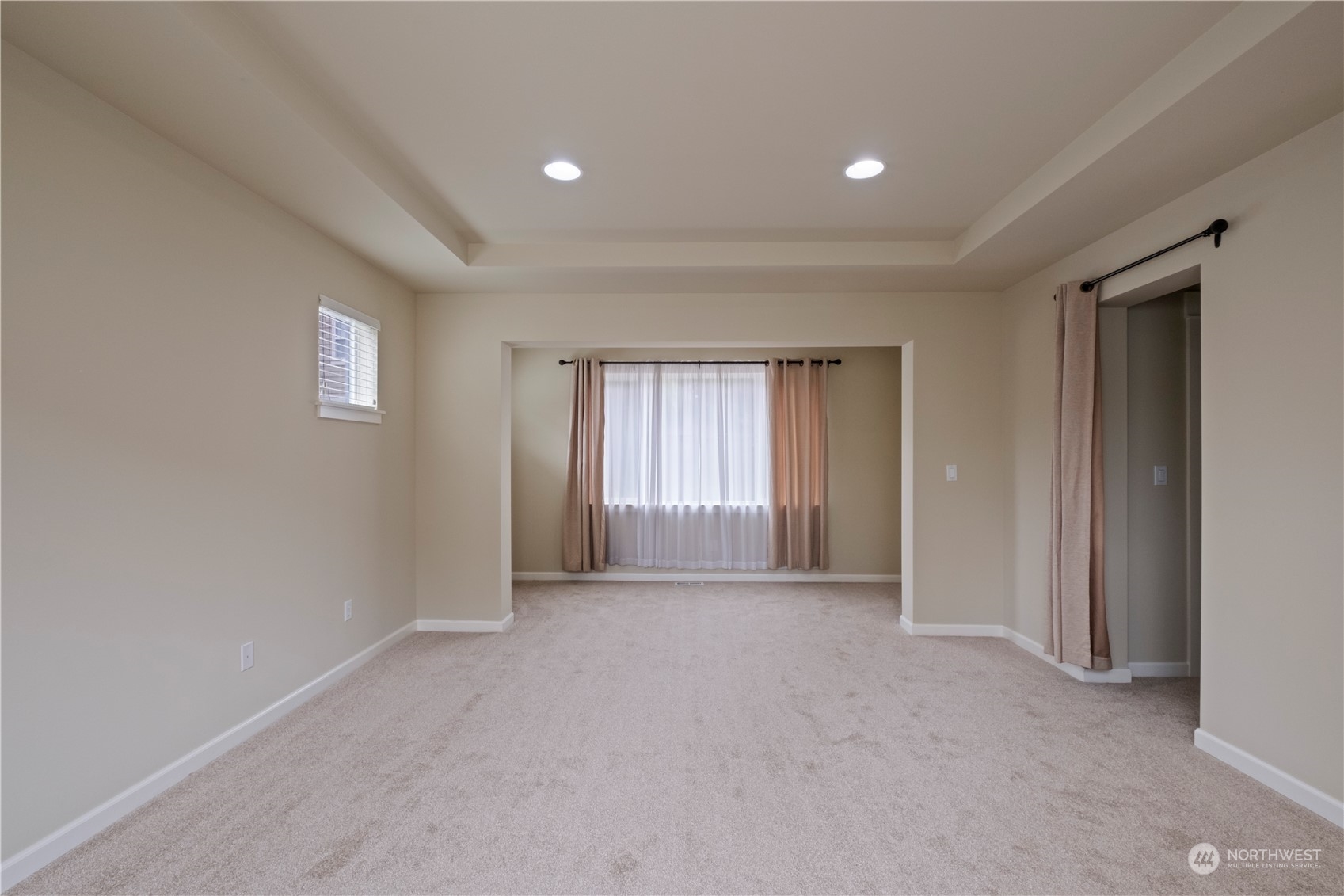 574 Lyons Place Northeast Renton, WA 98059 - Photo 24 of 39 a view of empty room