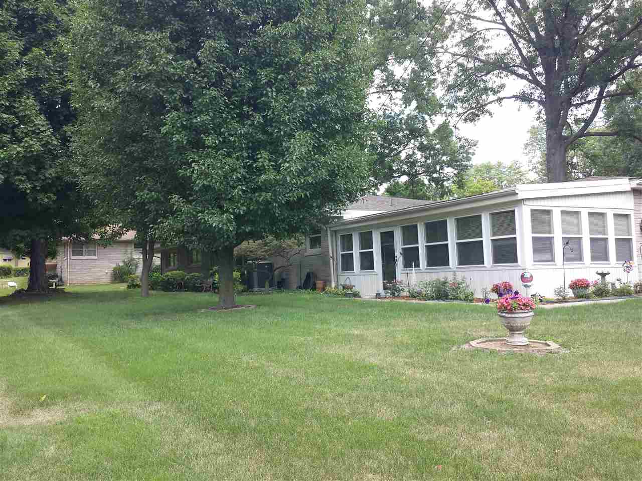 2130 Ridge Road Vincennes, IN 47591 - Photo 24 of 27 Gallery Image 24