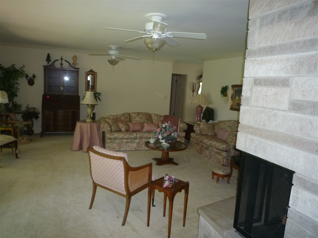 2130 Ridge Road Vincennes, IN 47591 - Photo 6 of 27 Gallery Image 6