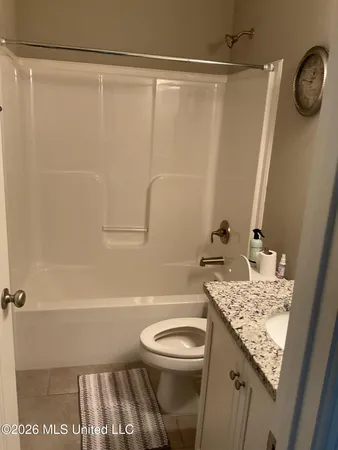 $450,000 | 4186 Carolyn Mitchell Drive, Olive Branch, MS 38654