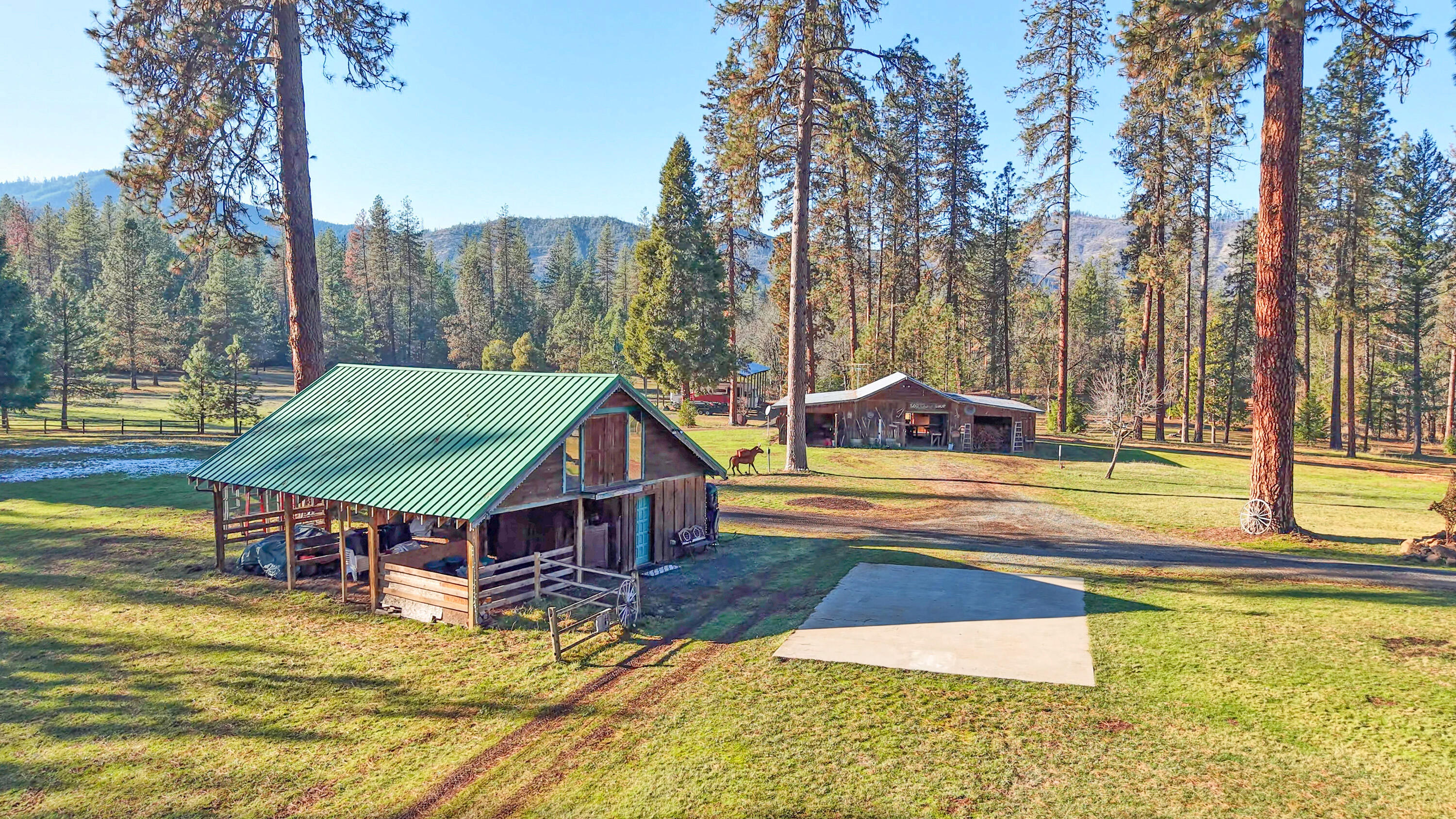 16547 Meadows Road White City, OR 97503 - Photo 53 of 76 Gallery Image 53