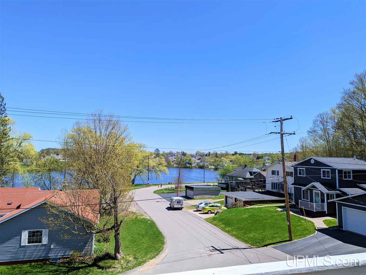 305 Hazel Street Ishpeming, MI 49849 - Photo 3 of 32 Gallery Image 3