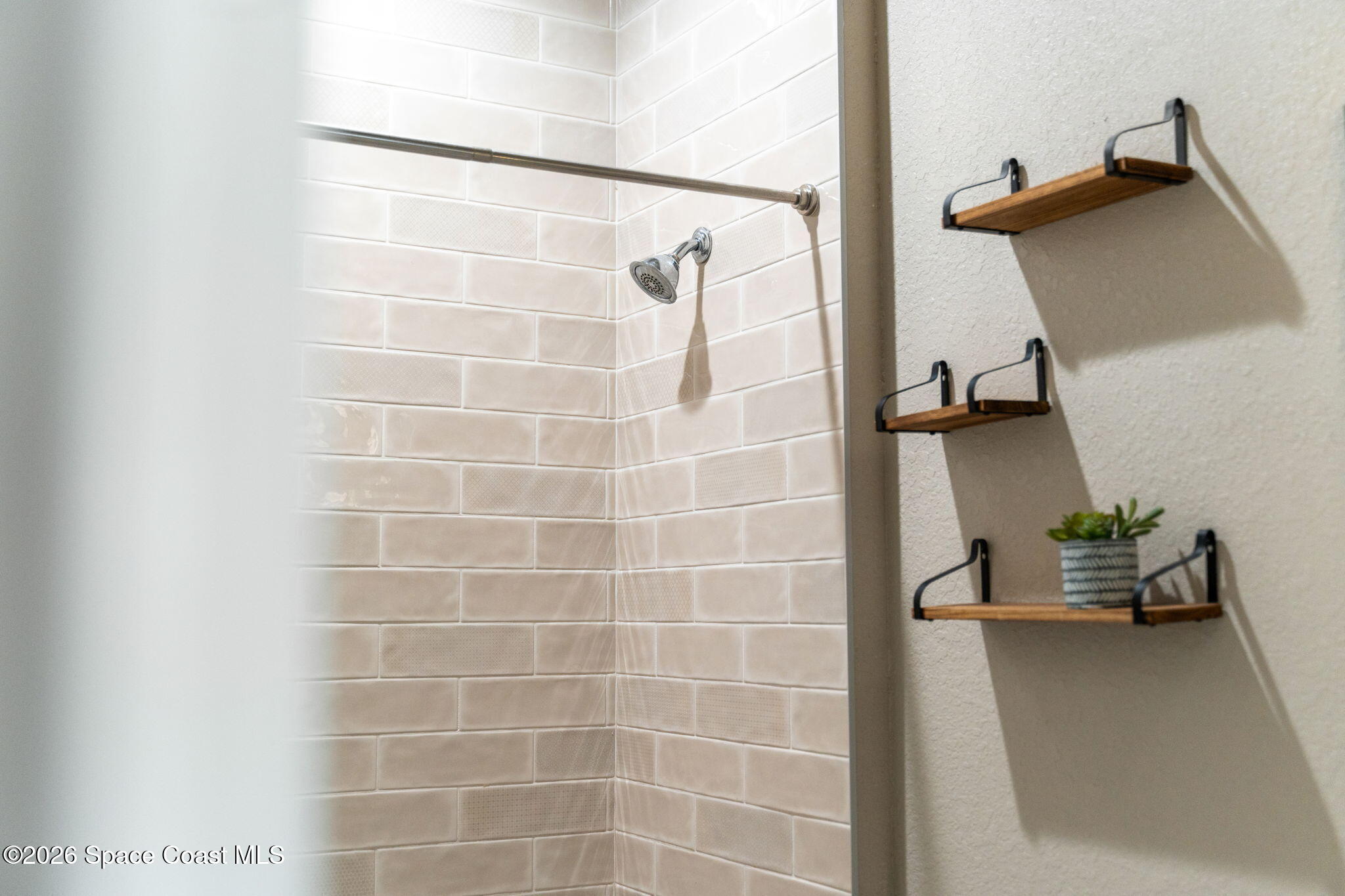 4065 Negal Circle Melbourne, FL 32901 - Photo 34 of 56 DSC02270