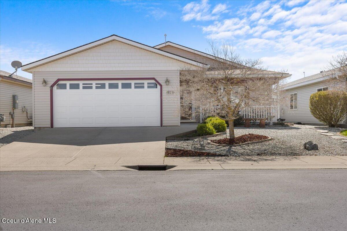 8514 West Grand Teton Street Rathdrum, ID 83858 - Photo 2 of 26 02-IMG_8939