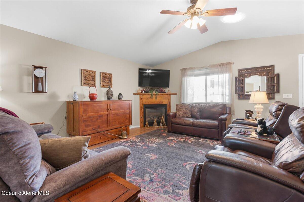 8514 West Grand Teton Street Rathdrum, ID 83858 - Photo 6 of 26 06-IMG_8849