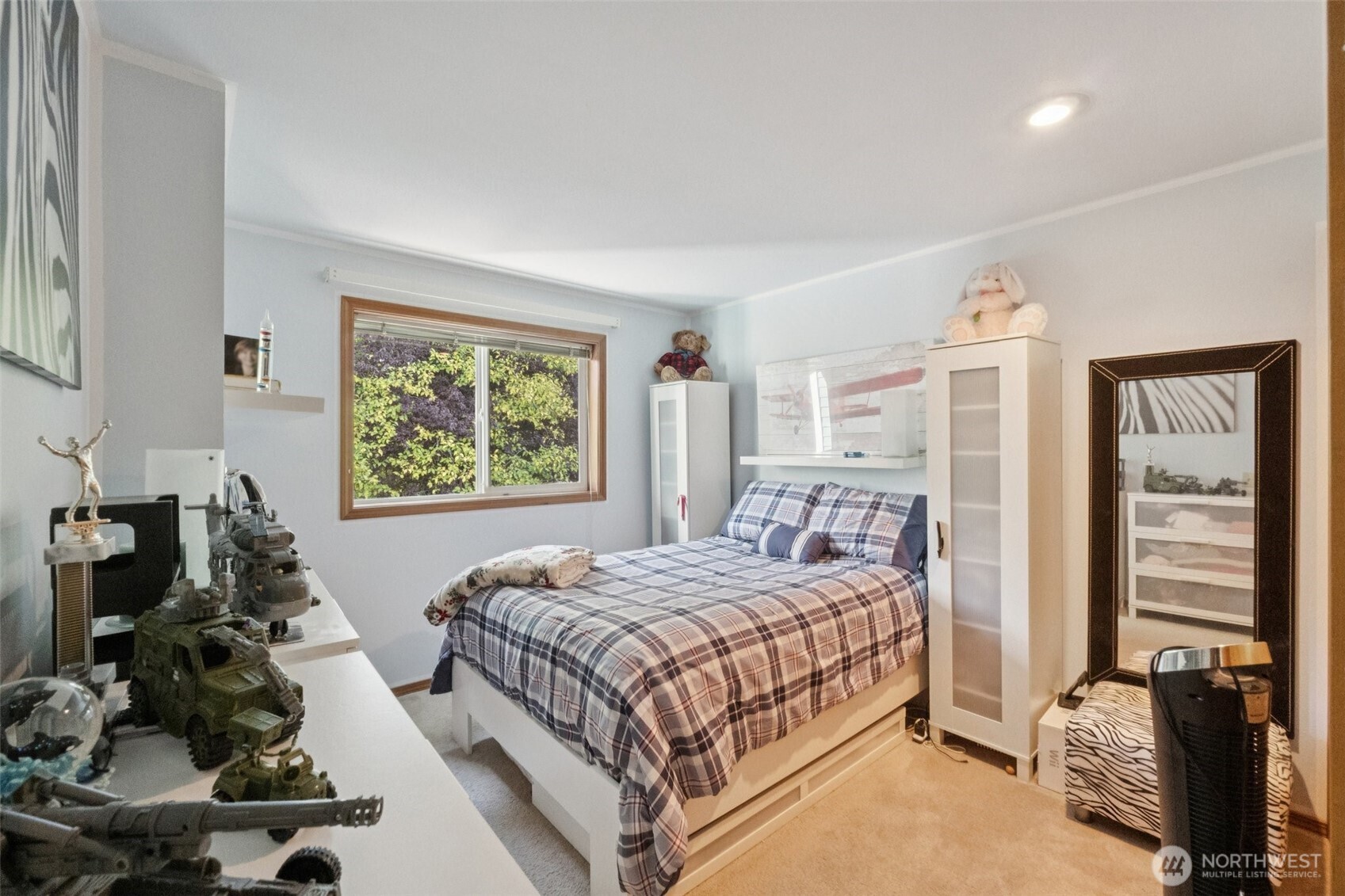 28820 52nd Place South Auburn, WA 98001 - Photo 23 of 33 a bedroom with a bed and wooden floor