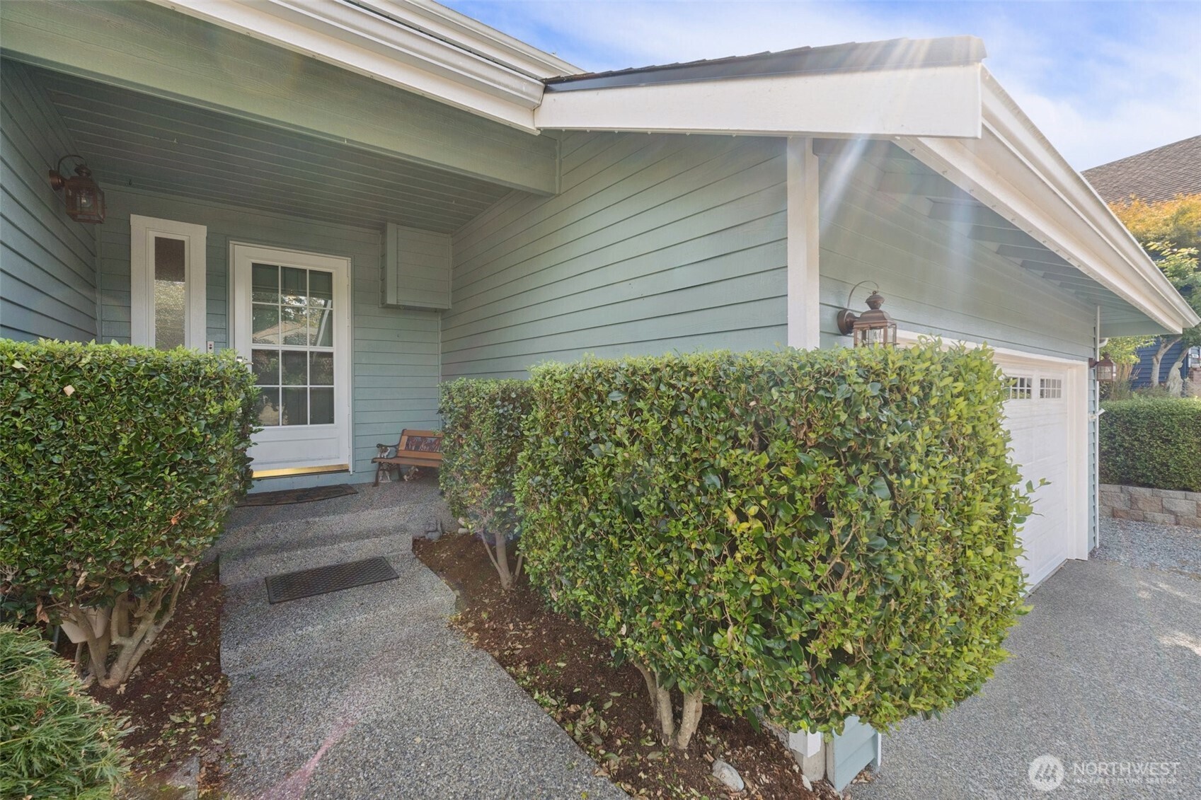 28820 52nd Place South Auburn, WA 98001 - Photo 4 of 33 a front view of a house with garden