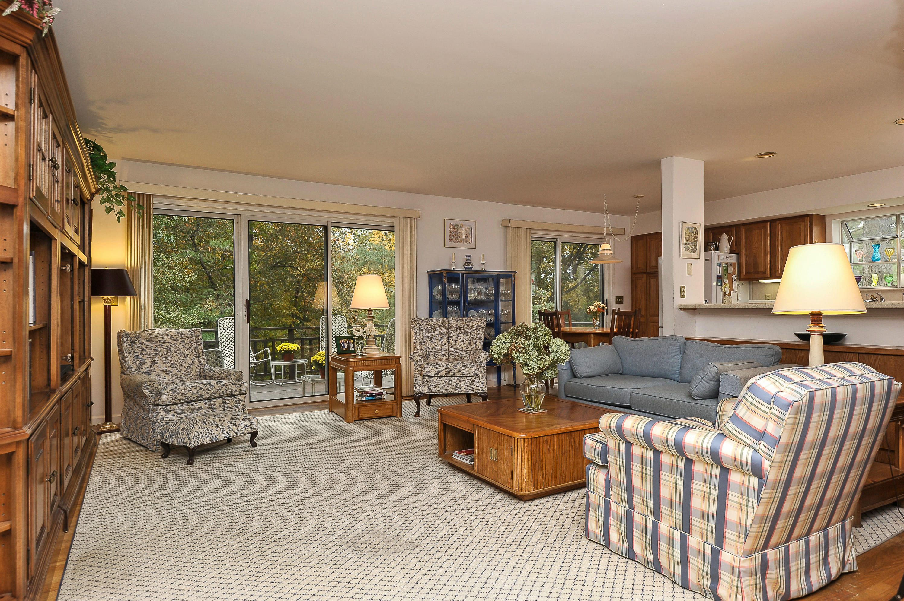 12 Farm Hill Road, Unit 12 Stamford, CT 06902 - Photo 6 of 17 Family Room
