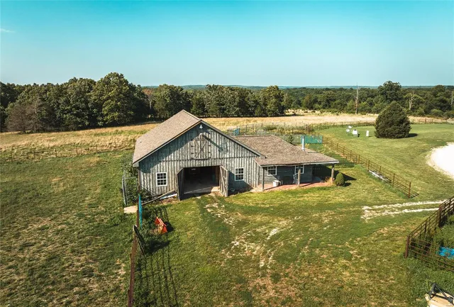 $1,985,000 | 6203 Shepherd Road, Richland, MO 65556