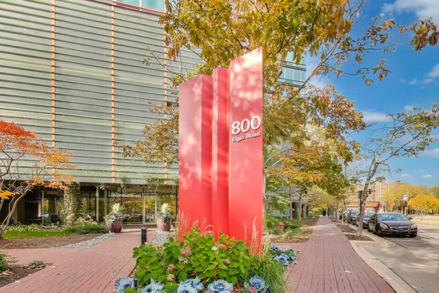 $306,000 | 800 Elgin Road, Unit 715, Evanston, IL 60201