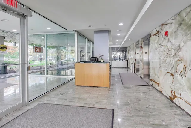 $306,000 | 800 Elgin Road, Unit 715, Evanston, IL 60201