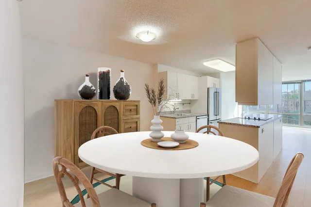 $306,000 | 800 Elgin Road, Unit 715, Evanston, IL 60201