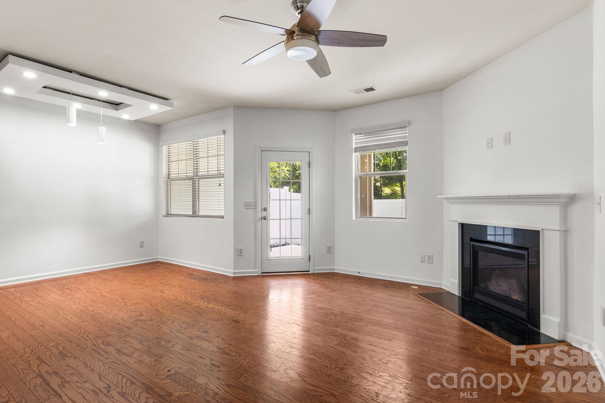4037 Black Walnut Way Fort Mill, SC 29707 - Photo 4 of 28