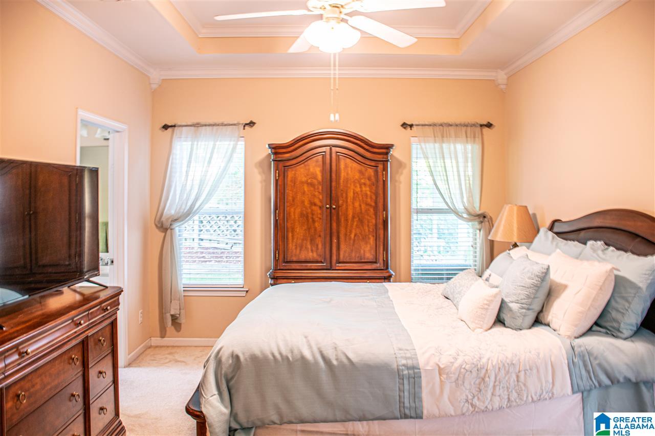 227 High Ridge Drive Pelham, AL 35124 - Photo 8 of 24