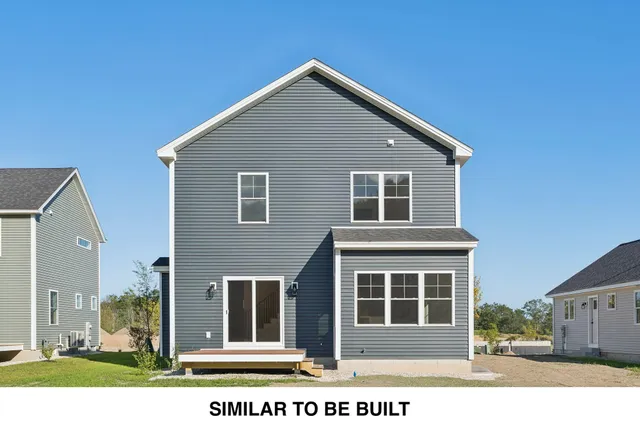 $640,000 | 26 Feldspar Lane, Unit 22, Cumberland Center, ME 04021