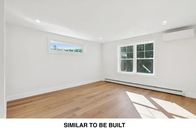 $640,000 | 26 Feldspar Lane, Unit 22, Cumberland Center, ME 04021