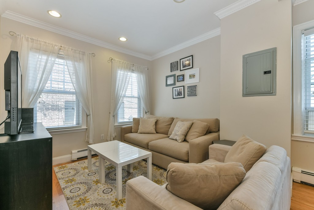277 Silver Street, Unit 2 Boston, MA 02127 - Photo 5 of 12