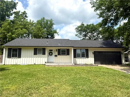 $282,000 | 8012 Elm Avenue, Raytown, MO 64138