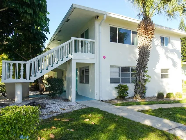 $1,900 | 316 Southeast 1st Street, Unit 5C, Boynton Beach, FL 33435