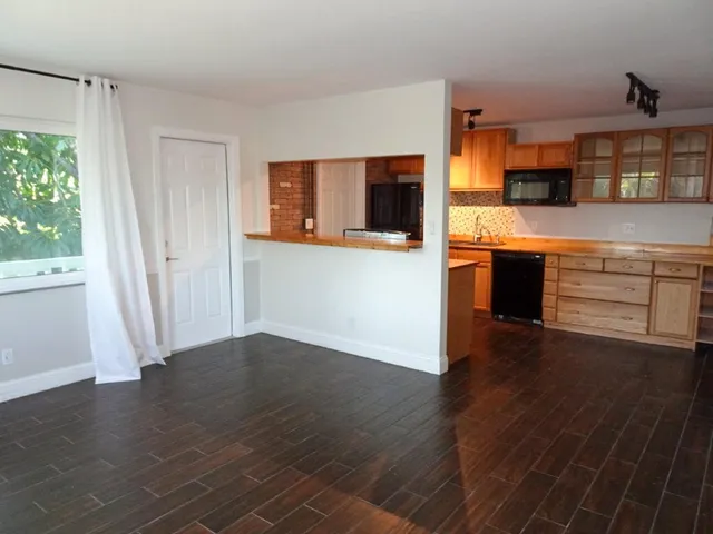 $1,900 | 316 Southeast 1st Street, Unit 5C, Boynton Beach, FL 33435