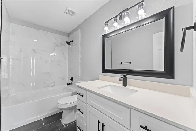 $2,295 | 1137 Via Balboa, Mesquite, TX 75150