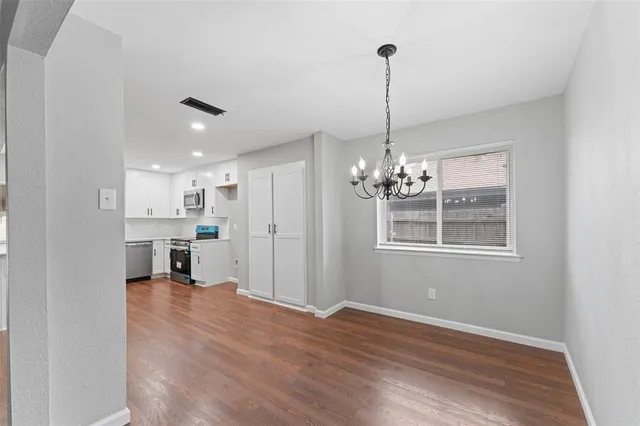 $2,295 | 1137 Via Balboa, Mesquite, TX 75150