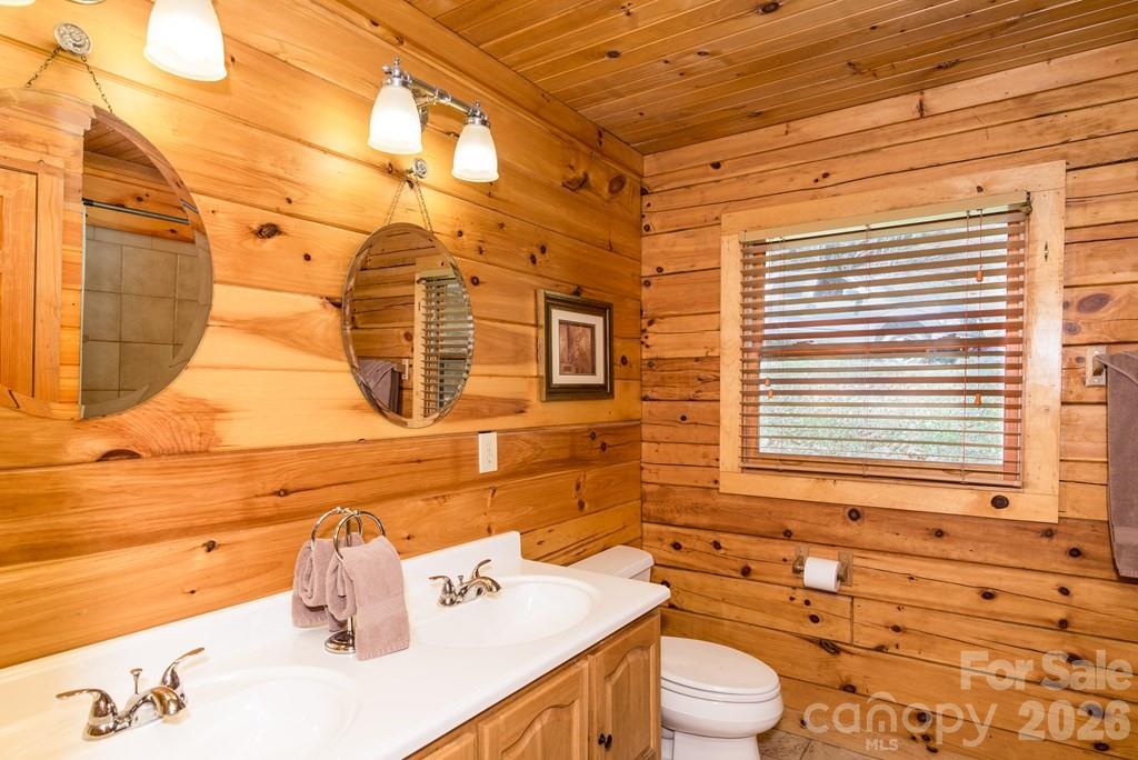 675 Forest Valley Road Sylva, NC 28779 - Photo 11 of 27