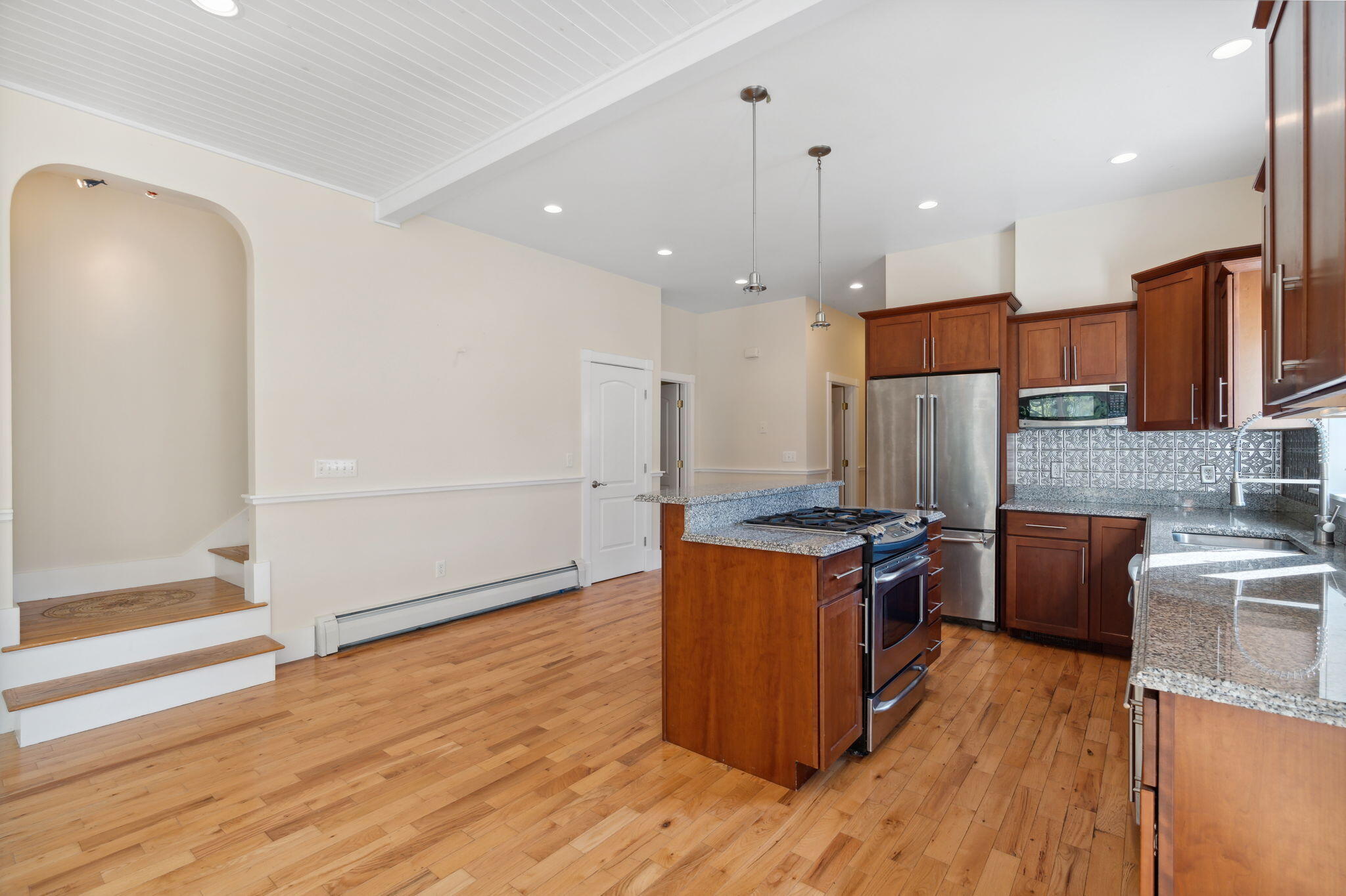 134 Middle Road Falmouth, ME 04105 - Photo 23 of 45 32-web-or-mls-DSC02837