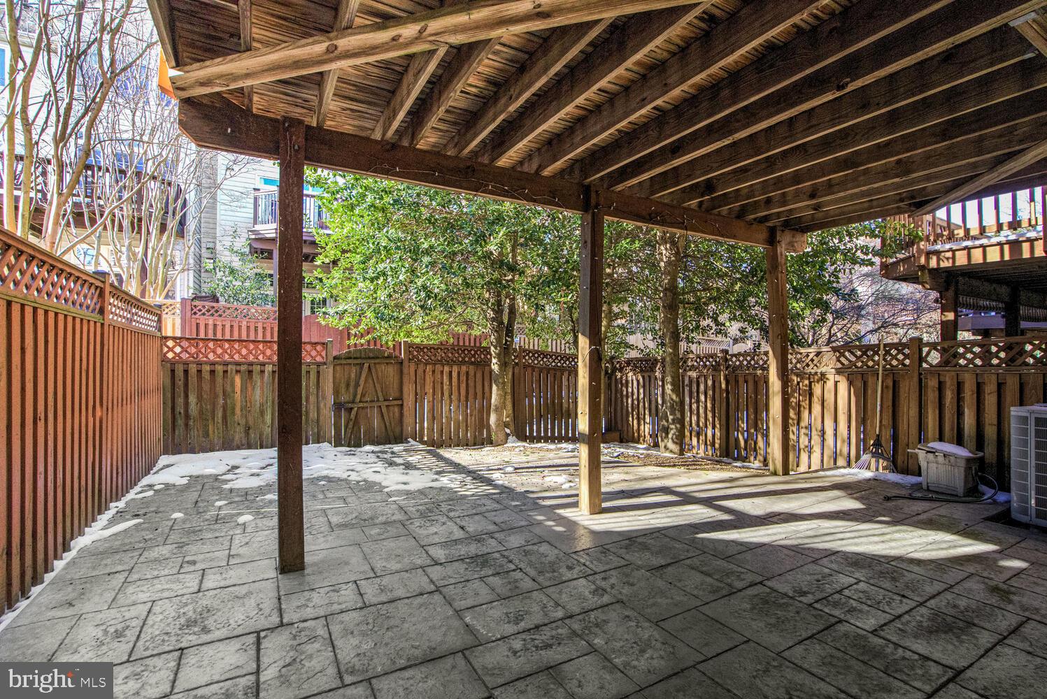 1794 Dawson Street Vienna, VA 22182 - Photo 29 of 30 a view of a backyard