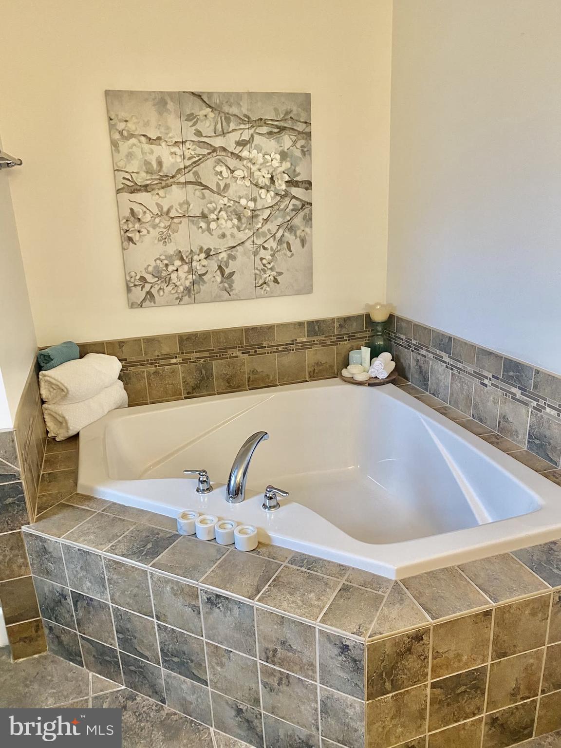 214 Highland Road Hershey, PA 17033 - Photo 21 of 50 Gallery Image 21