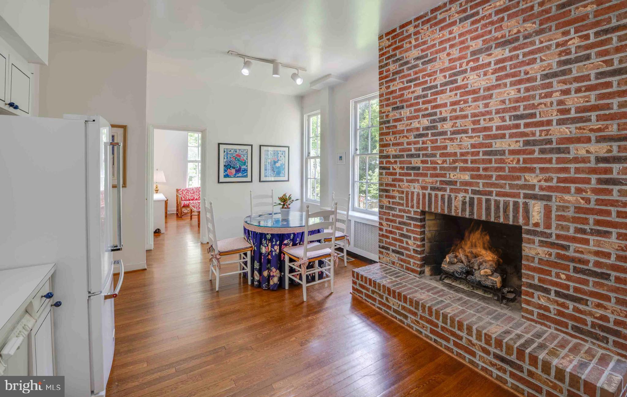 1900 Dixon Road Baltimore, MD 21209 - Photo 8 of 31 Gallery Image 8