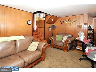 1340 Partridge Road Abington, PA 19001 - Photo 6 of 10 Family Room