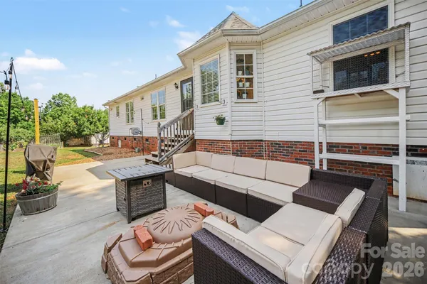 $300,000 | 137 Chambwood Lane, Shelby, NC 28152