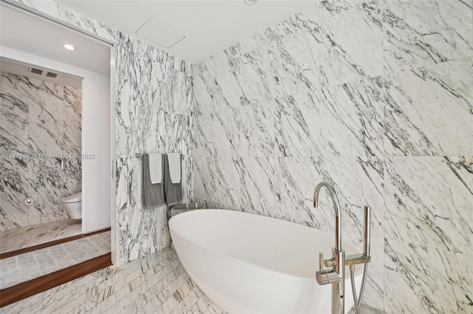 1300 Monad Terrace, Unit 8D Miami Beach, FL 33139 - Photo 25 of 39