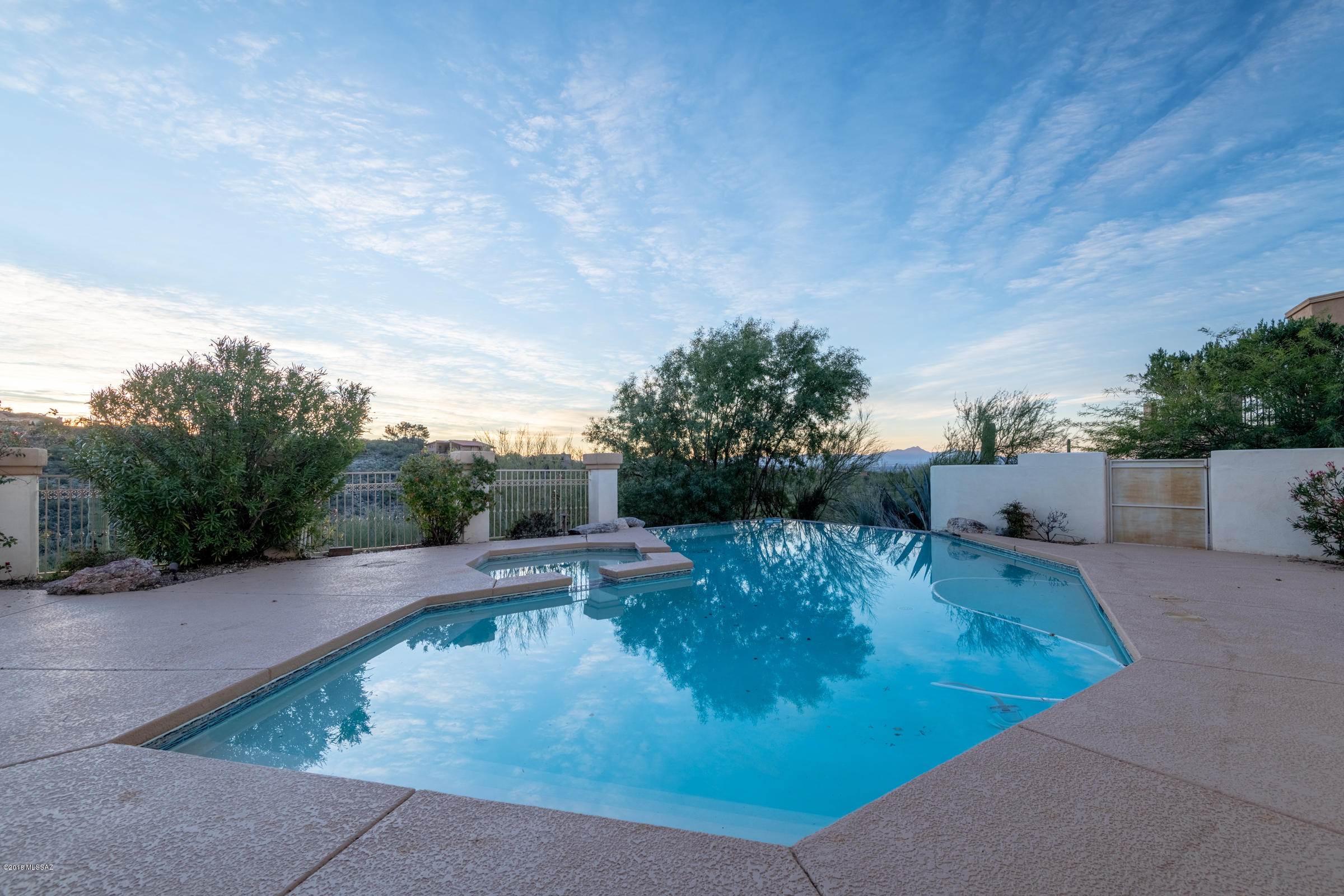 6080 Pinchot Road Tucson, AZ 85750 - Photo 7 of 36 Gallery Image 7