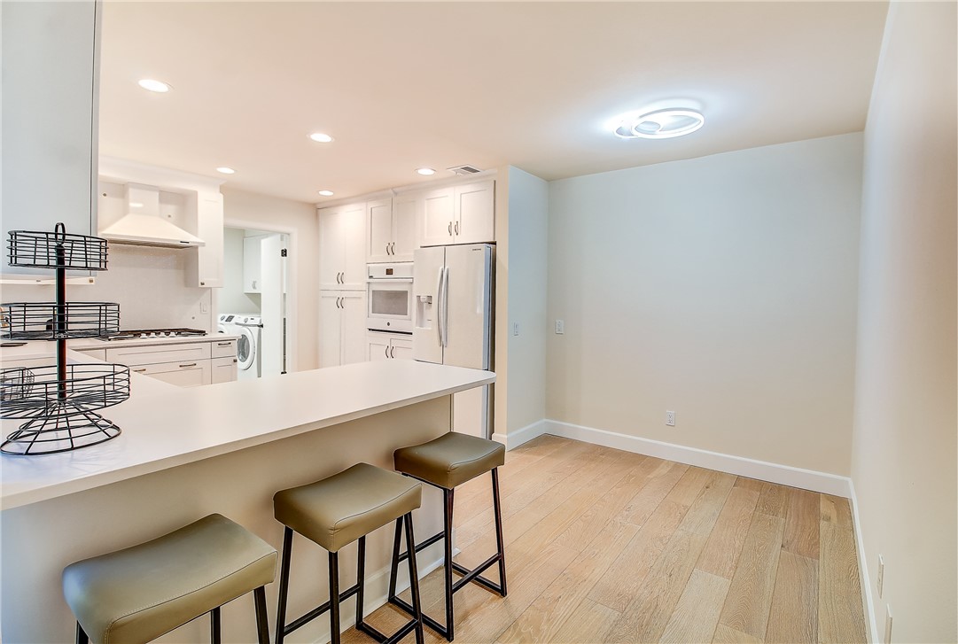 732 Vía Zapata Riverside, CA 92507 - Photo 8 of 46
