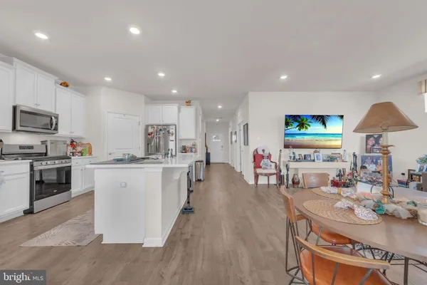 $520,000 | 31 Walton Way, Delanco, NJ 08075
