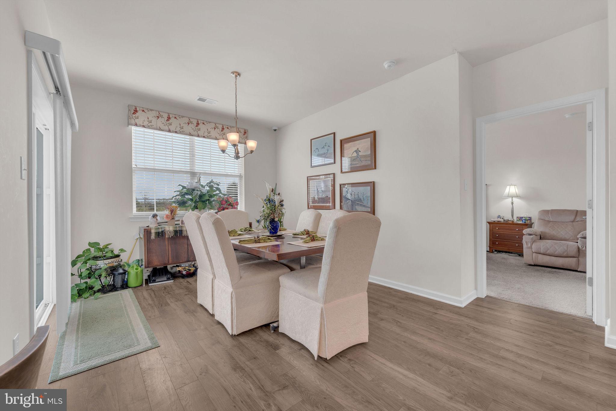 31 Walton Way Delanco, NJ 08075 - Photo 13 of 30 Dining room