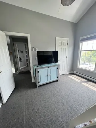 $2,500 | 116 Holden Road, South Kingstown, RI 02879