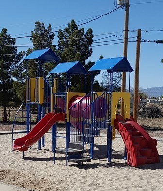 8017 San Jose Road, Unit 50 El Paso, TX 79915 - Photo 3 of 6 a view of outdoor space with seating