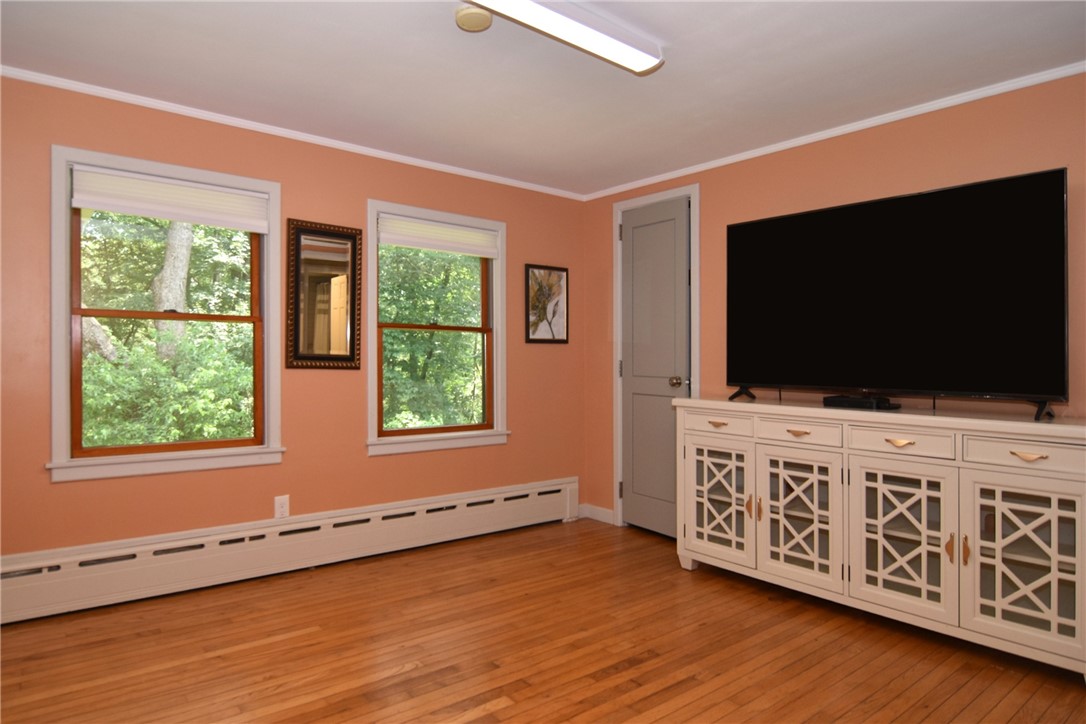 69 Diamond Hill Road Hopkinton, RI 02808 - Photo 15 of 46