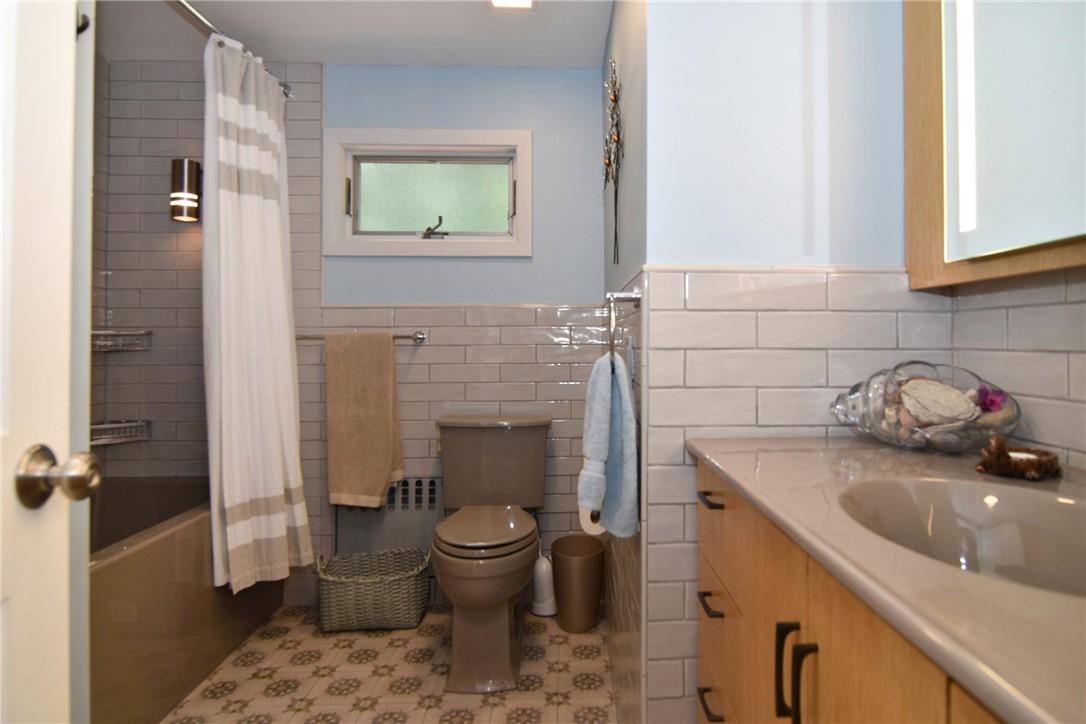 69 Diamond Hill Road Hopkinton, RI 02808 - Photo 19 of 46